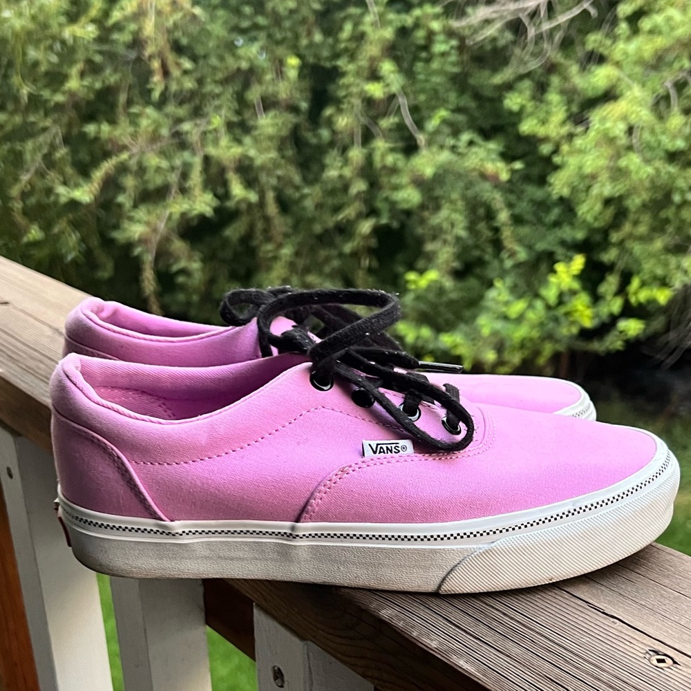 Vans classic lace up sneakers